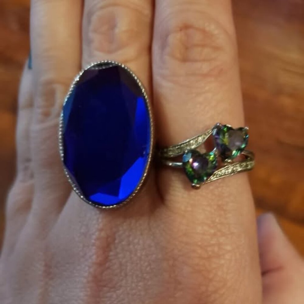 2 rings (unknown sizes)